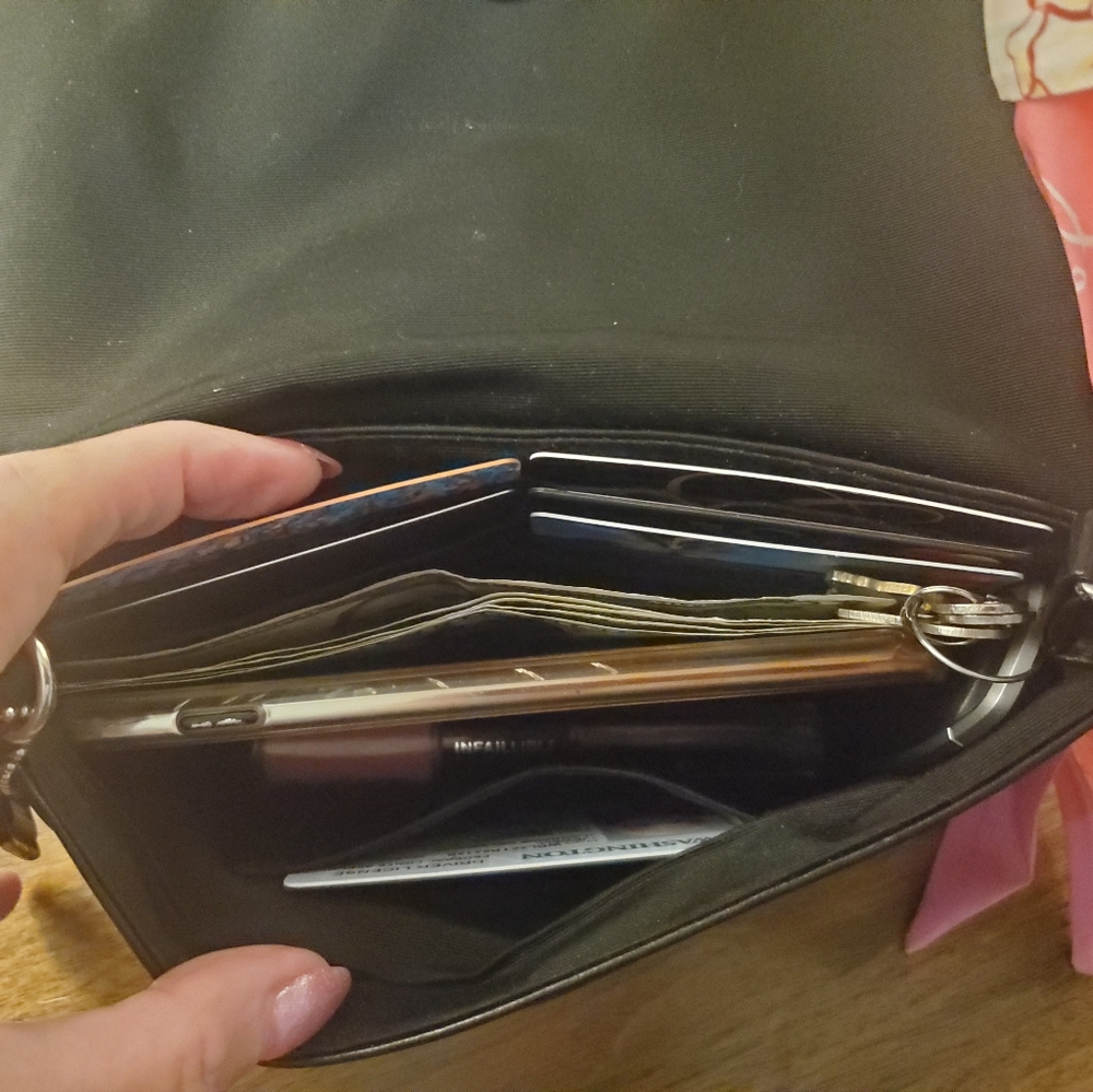 COACH LEATHER MINI BAG IN EXCELLENT CONDITION! - Picture 5 of 9